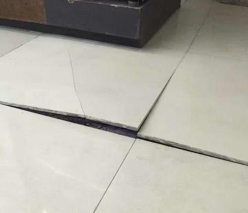 墙砖空鼓怎么修复最好(针对近两年墙砖空鼓的现象的维修方法) 墙砖空鼓怎么修复最好(针对近两年墙砖空鼓的现象的维修方法)